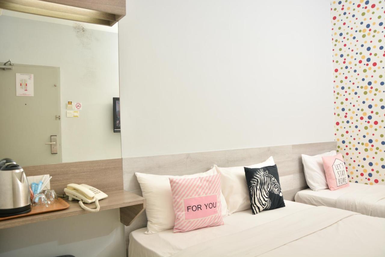 Duta Hotel Kuala Lumpur Esterno foto