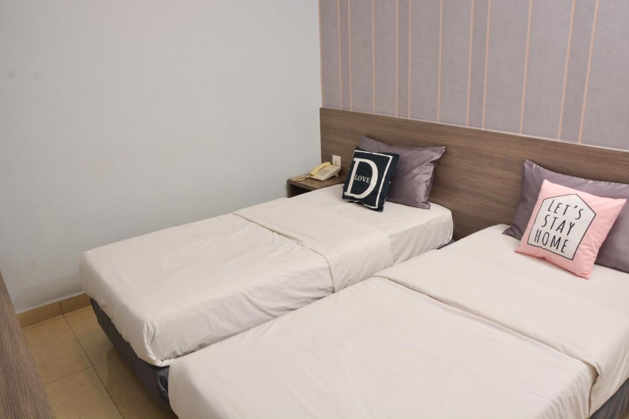 Duta Hotel Kuala Lumpur Esterno foto